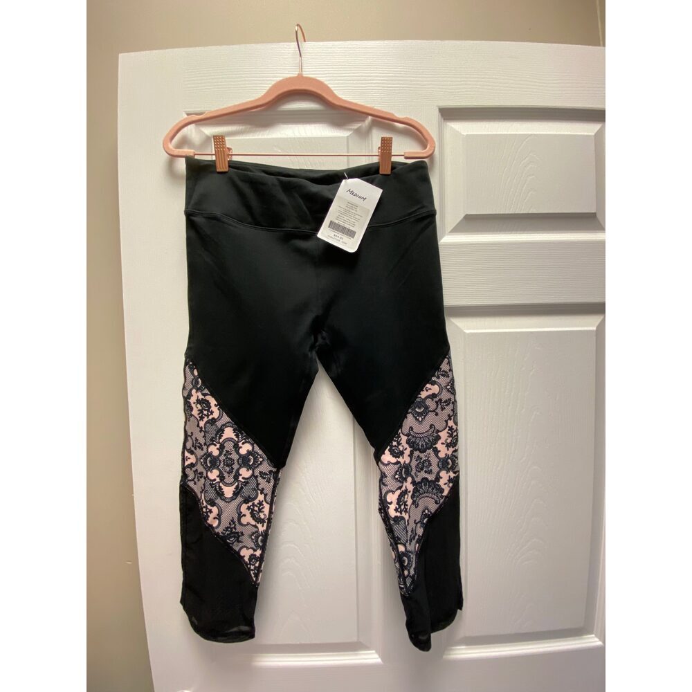 Fabletics Black with Pink Leggings BNWT